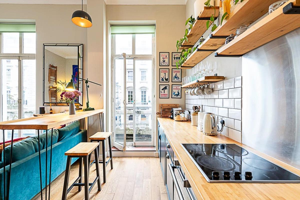 Beautiful Two Bedroom Abode Near Victoria Лондон Екстер'єр фото
