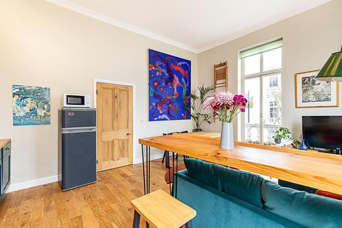 Beautiful Two Bedroom Abode Near Victoria Лондон Екстер'єр фото